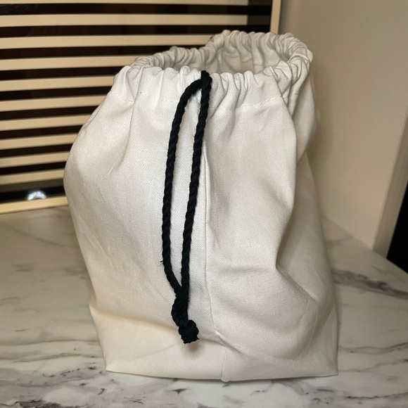 Chanel White Drawstring Bag - Picture 4 of 6